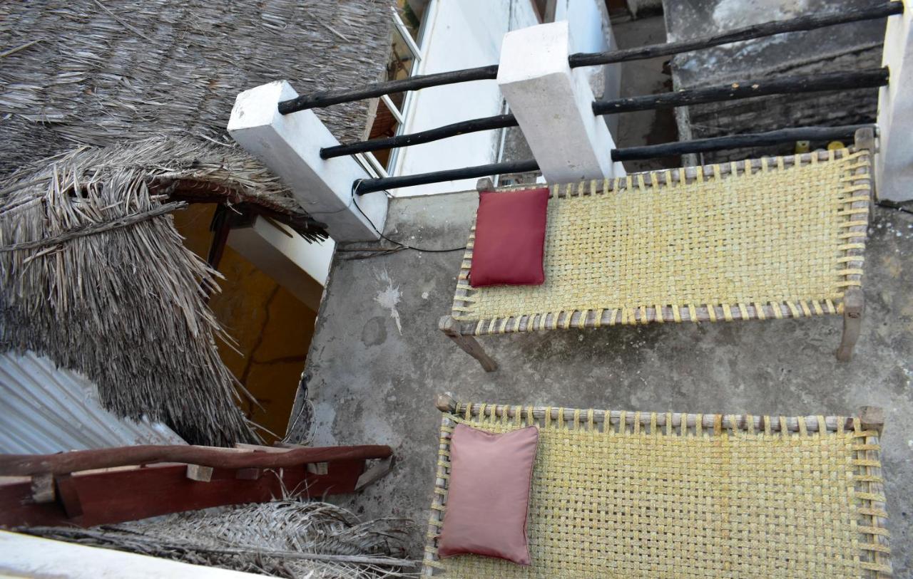 Bed and Breakfast Jambohouse Lamu Zewnętrze zdjęcie
